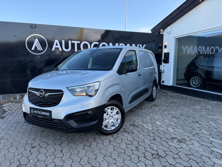 Opel Combo D 102 Enjoy L2V2