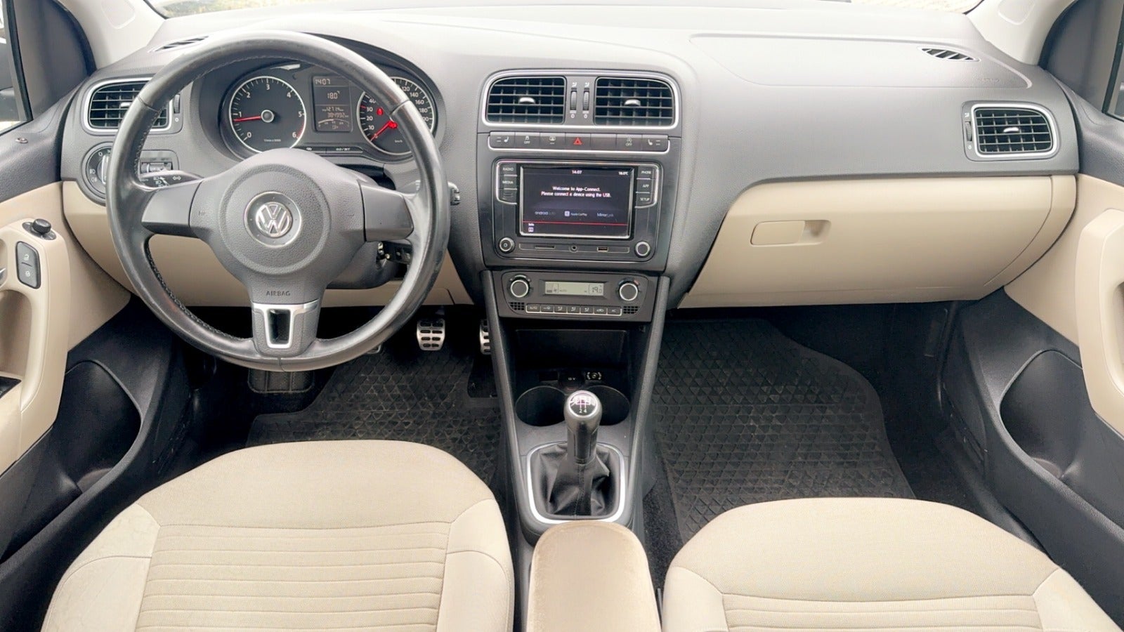 VW Polo 2011