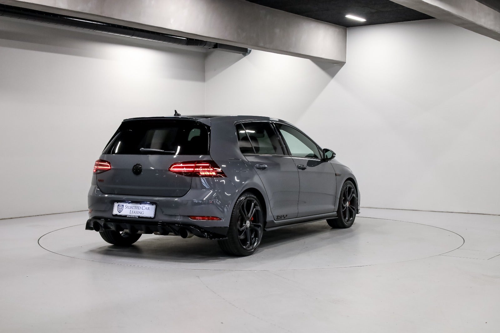 VW Golf VII 2,0 GTi TCR DSG