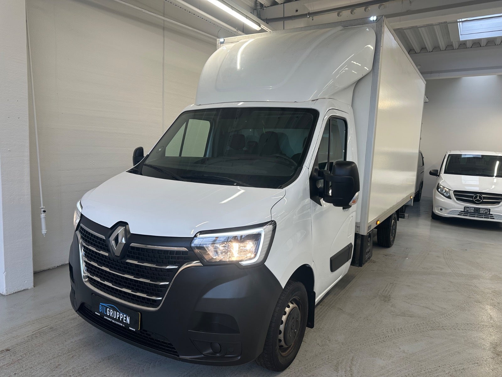 Renault Master IV T35 2,3 dCi 163 Alukasse m/lift