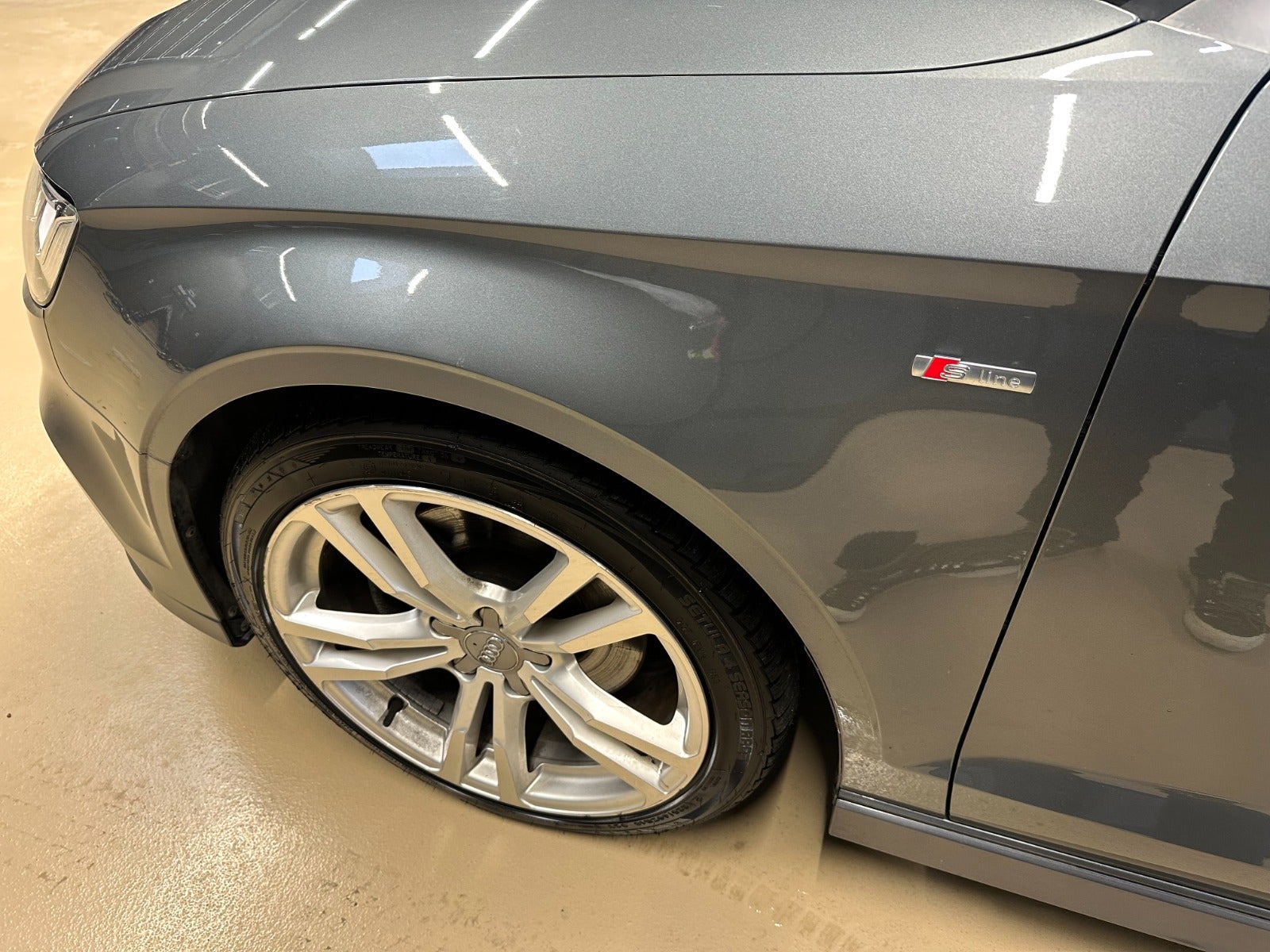 Billede af Audi A3 40 TFSi Limited plus Cabriolet quattro S-tr.