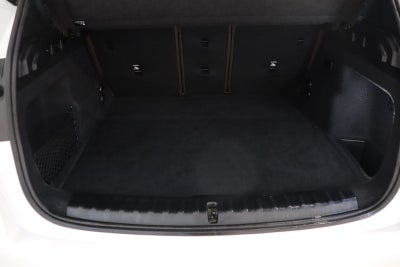 BMW iX1 xDrive30 X-Line