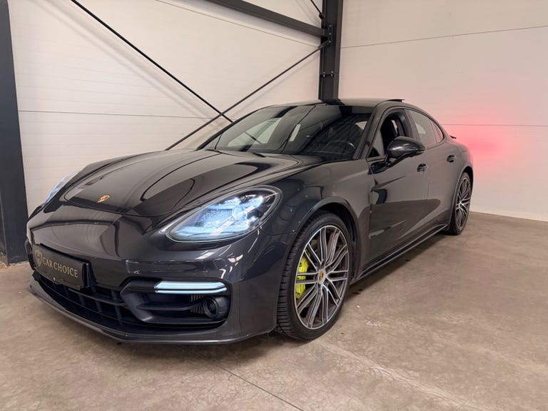 Porsche Panamera 4 E-Hybrid PDK