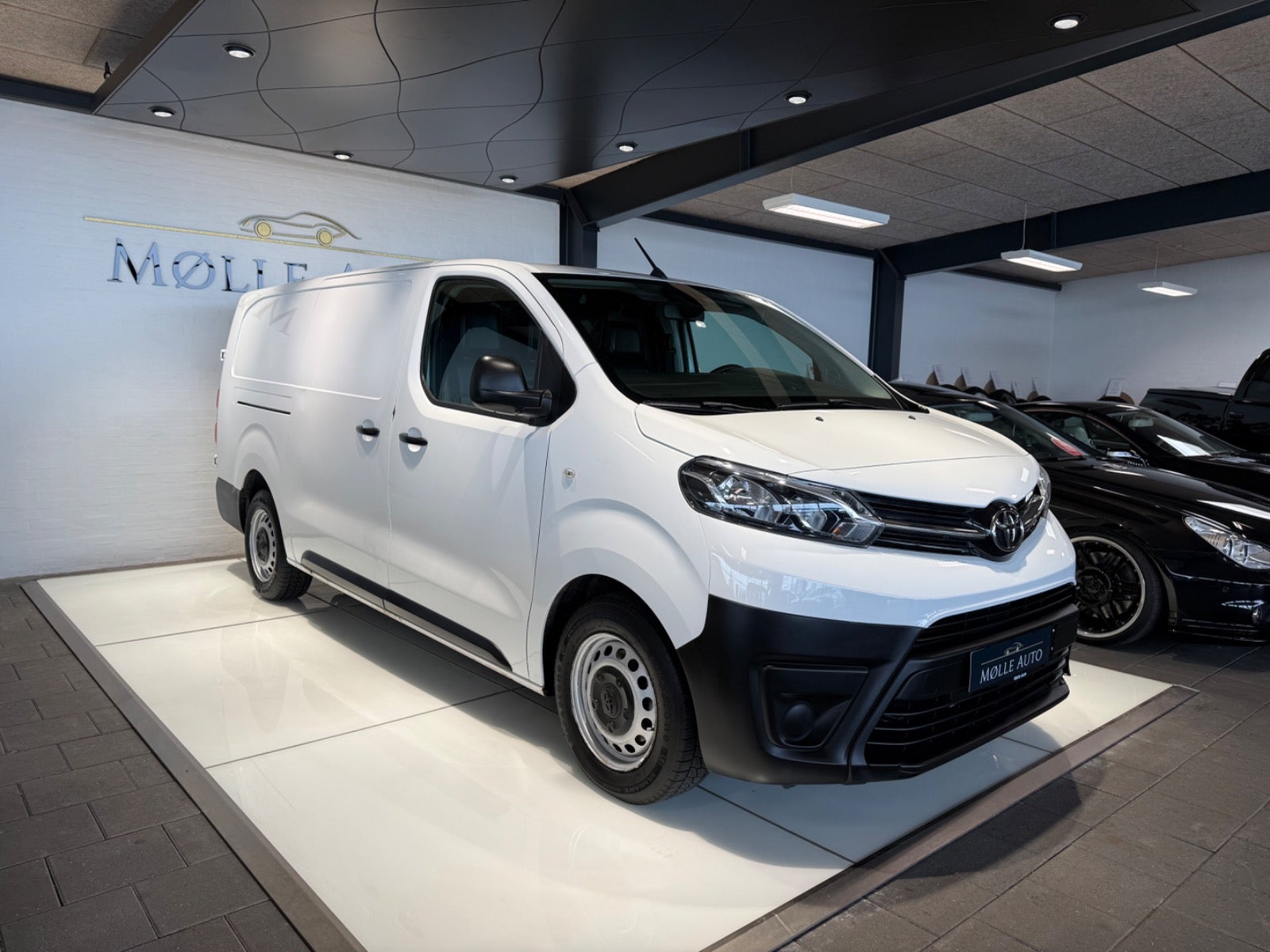 Billede af Toyota ProAce 2,0 D 120 Long Comfort
