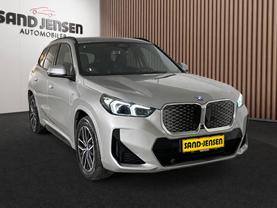 BMW iX1 xDrive30 Fully Charged M-Sport Van