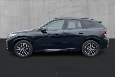 BMW iX1 eDrive20 Fully Charged M-Sport - 1