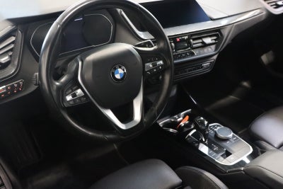 BMW 118i Sport Line aut.