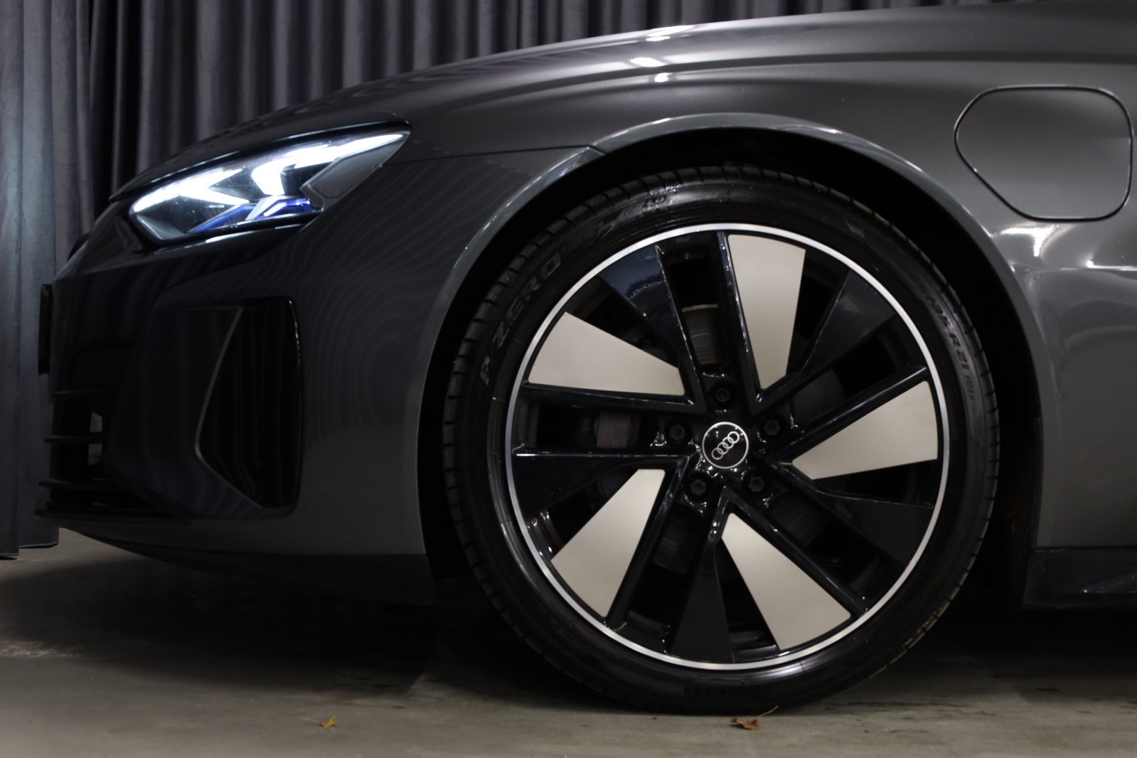 Audi e-tron GT quattro