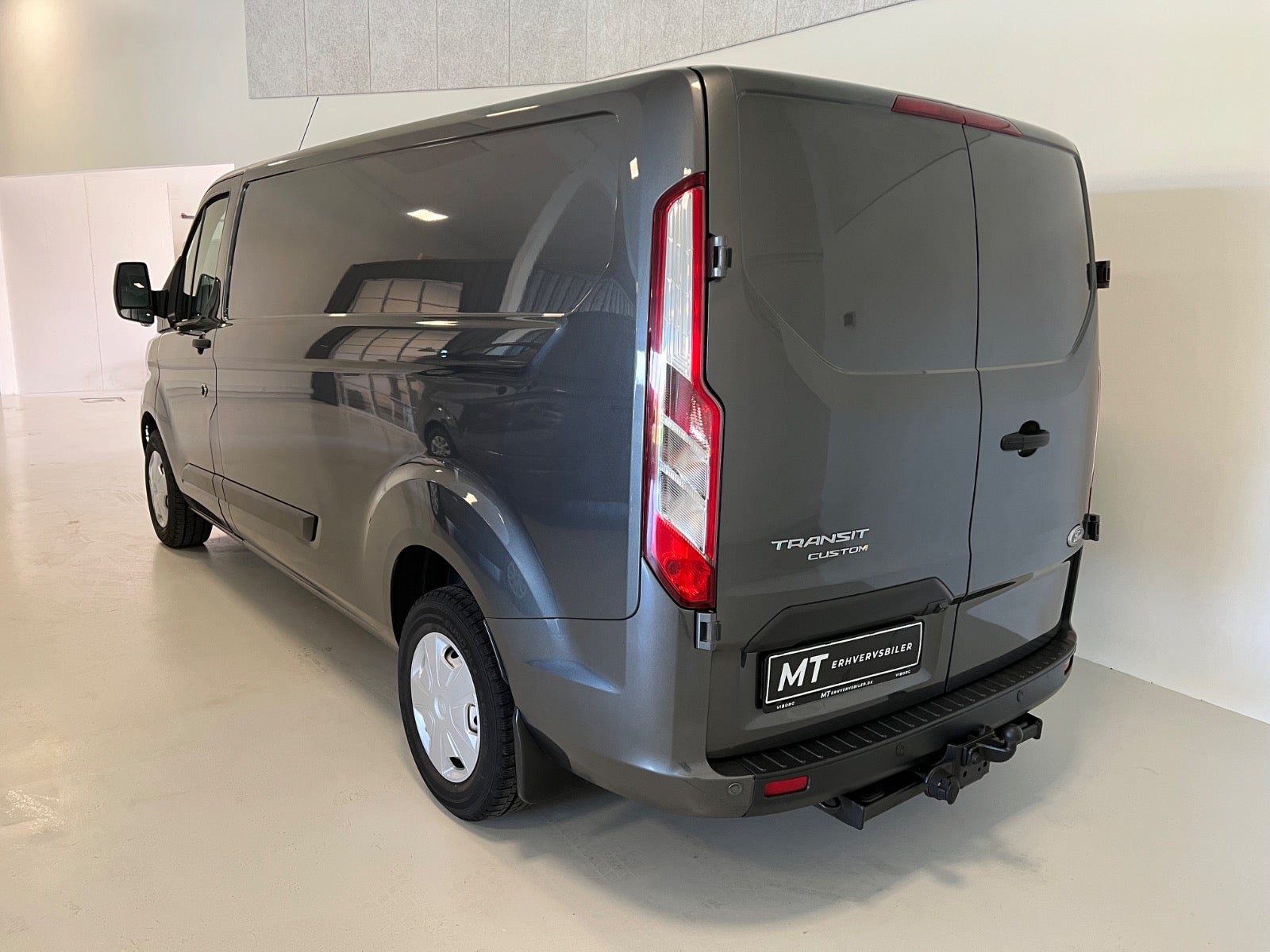 Billede af Ford Transit Custom 300L 2,0 TDCi 130 Trend