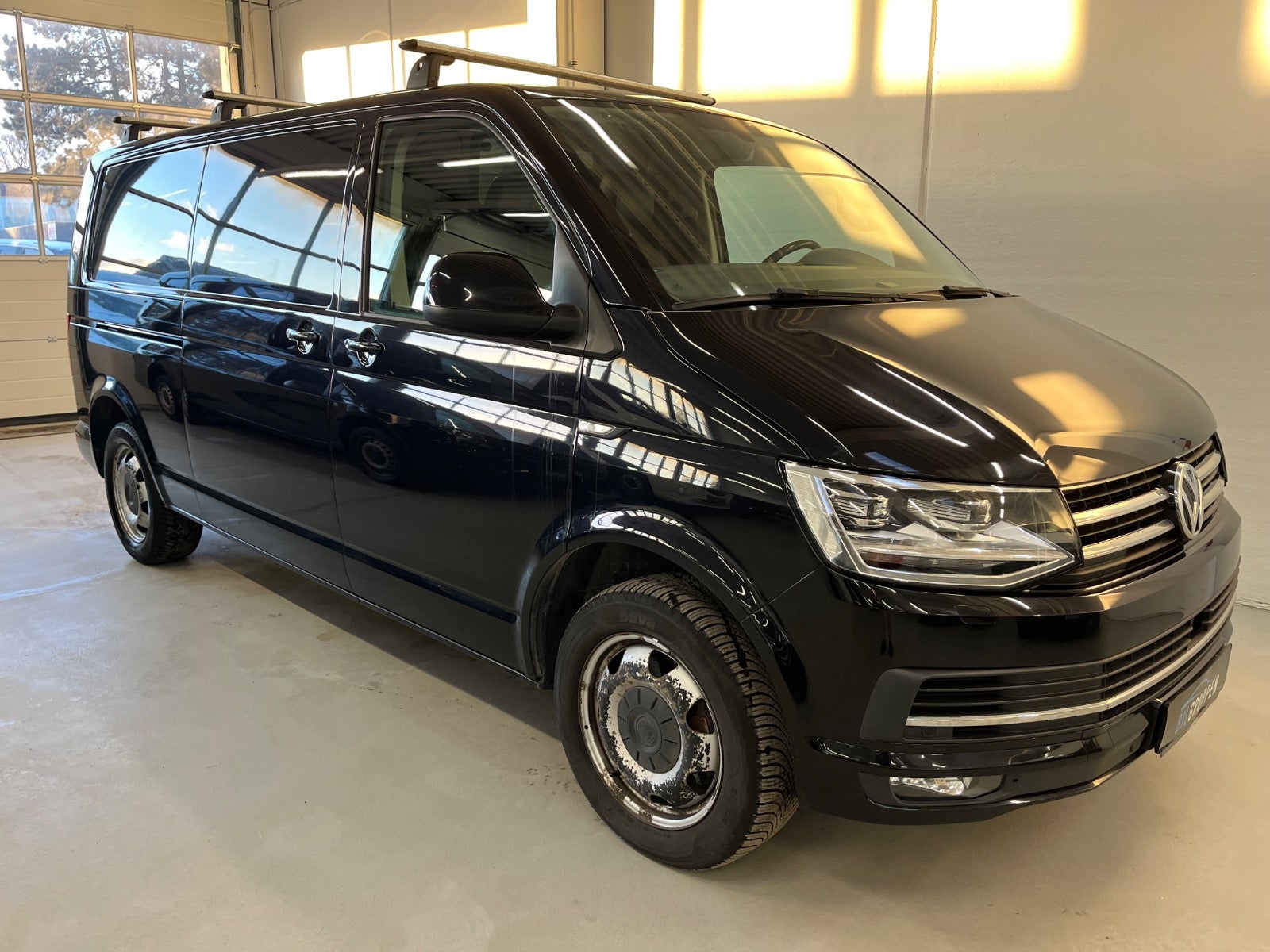 Billede af VW Transporter 2,0 TDi 204 Kassevogn DSG lang