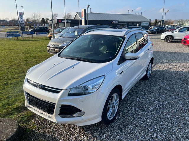 Ford Kuga 2,0 TDCi 180 Titanium+ AWD