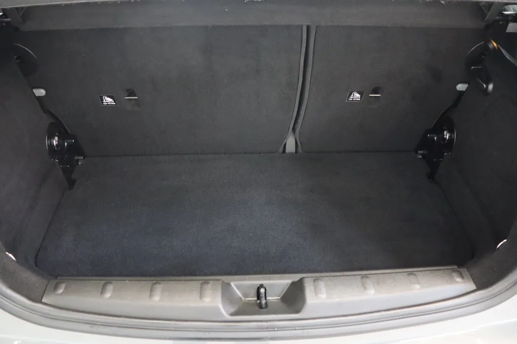 MINI Cooper SE Camden Edition