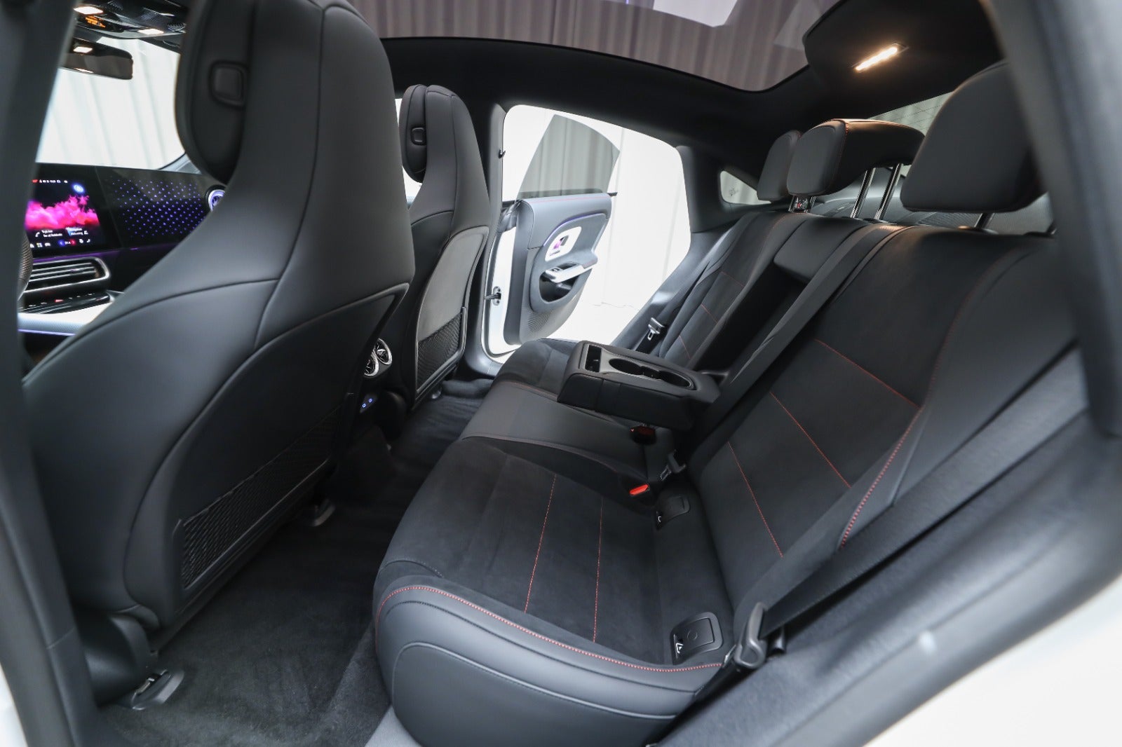 Mercedes-Benz CLA 250+ (5/8)