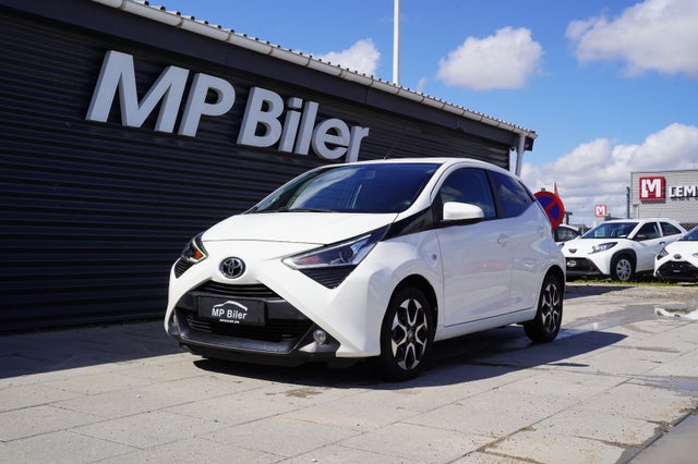 Toyota Aygo 1,0 VVT-i x-clusiv