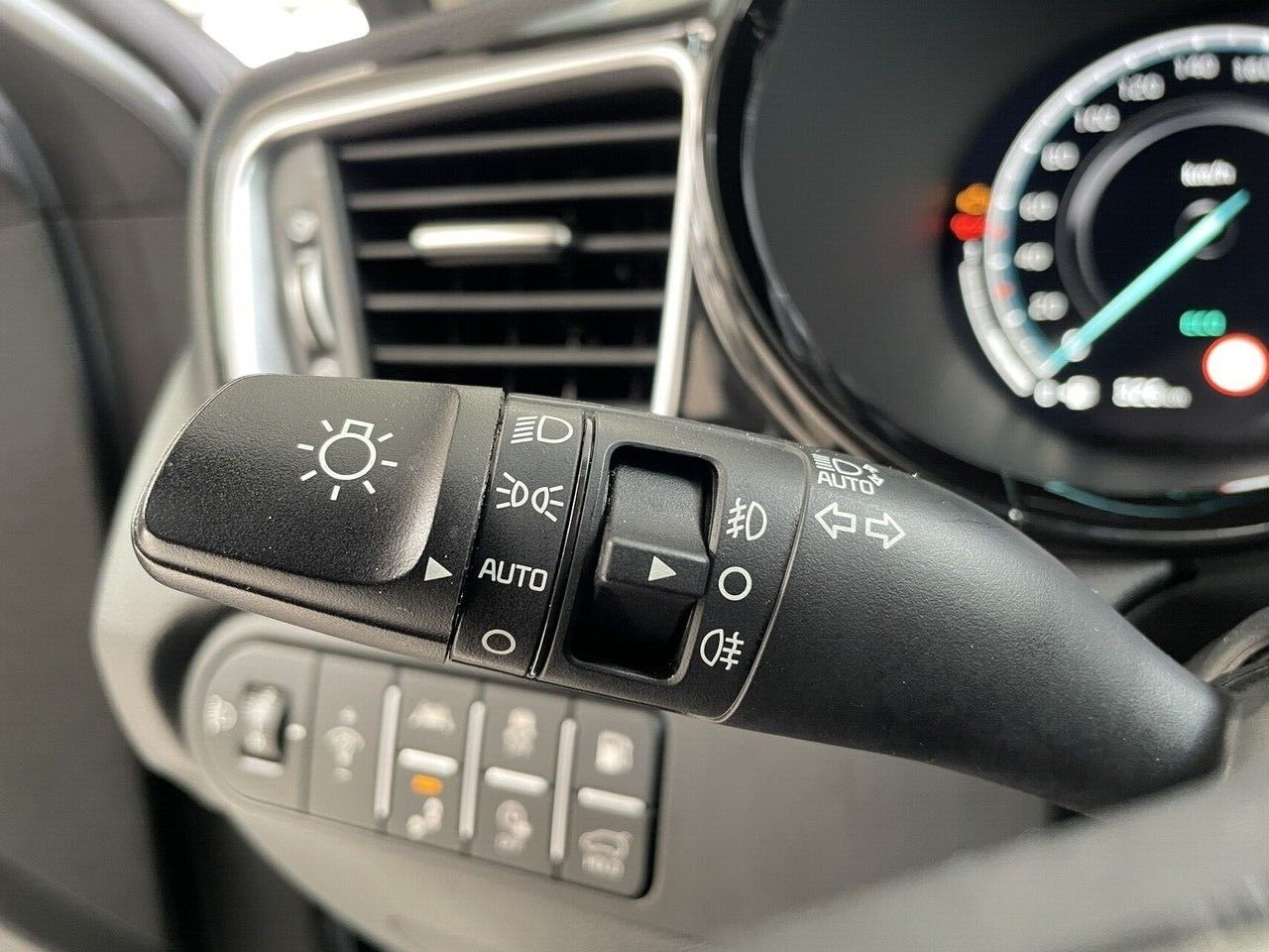 Kia Ceed PHEV Upgrade SW DCT