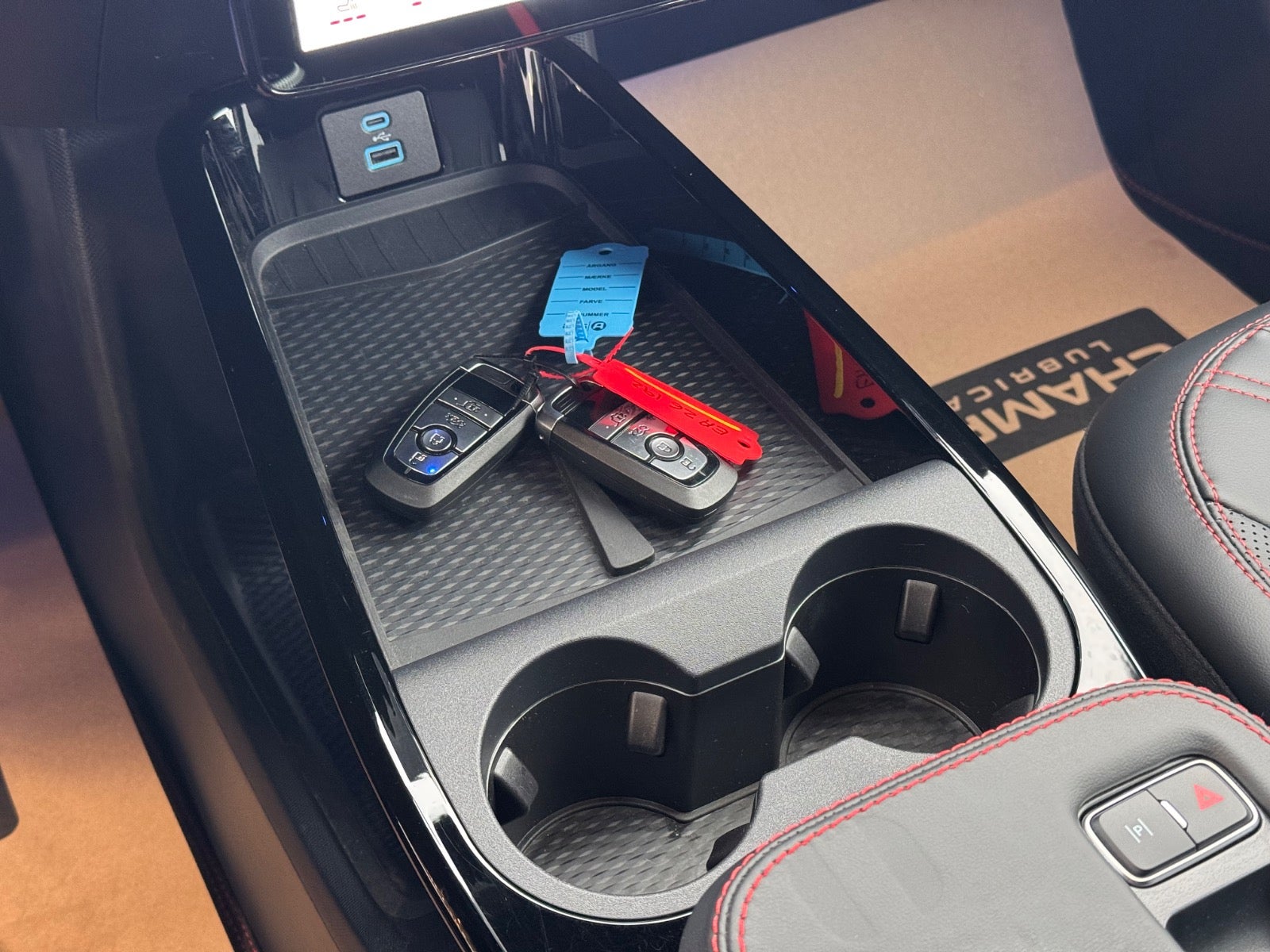 Billede af Ford Mustang Mach-E 98 Premium Extended Range