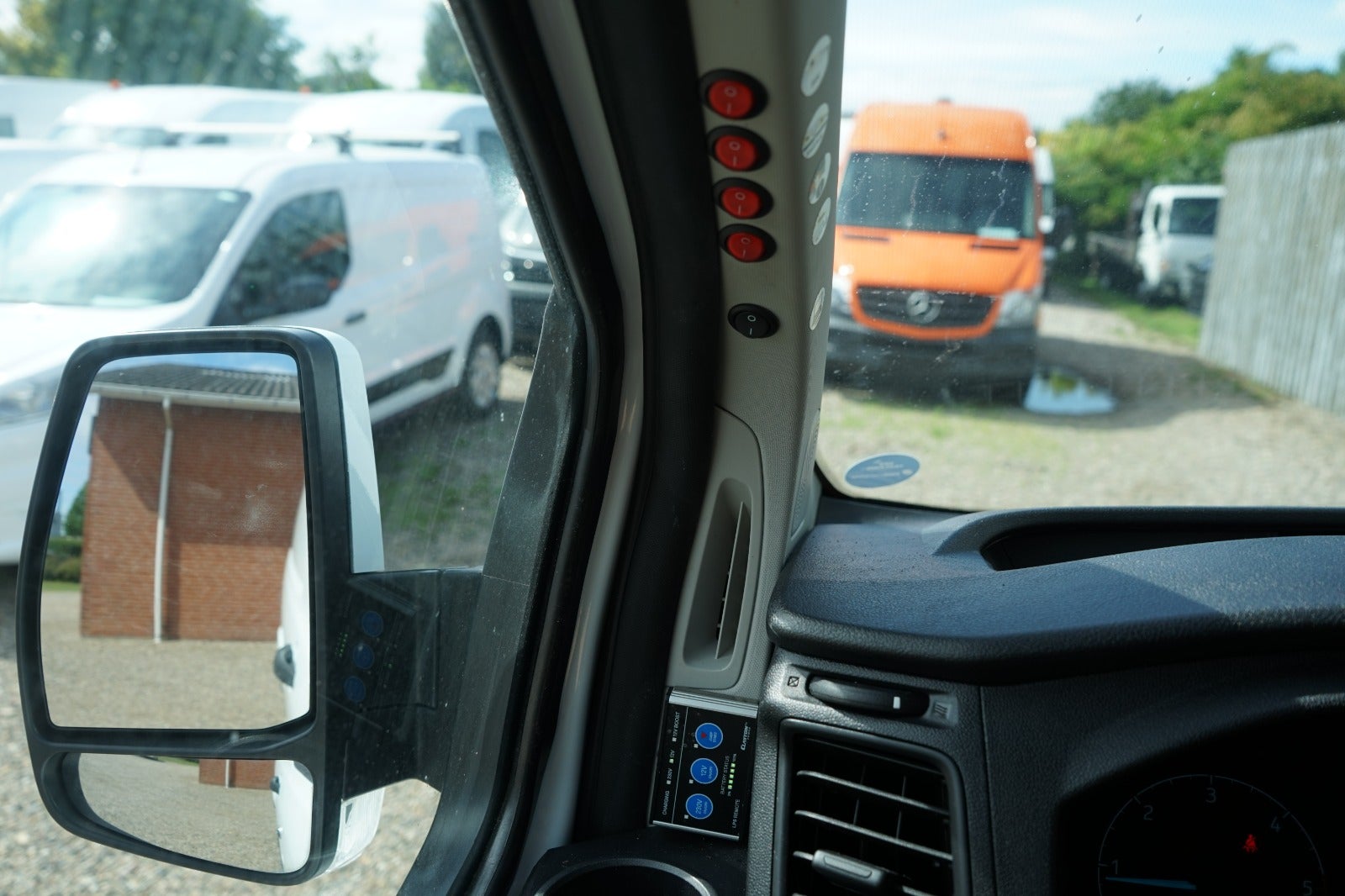 Billede af Ford Transit Custom 300L 2,0 TDCi 130 Trend