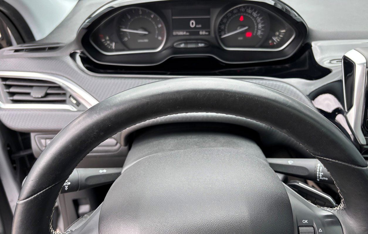 Billede af Peugeot 208 1,5 BlueHDi 100 Privé