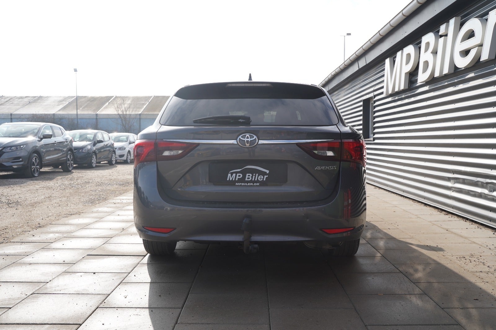 Billede af Toyota Avensis 1,8 VVT-i T2 Premium Touring Sports MDS