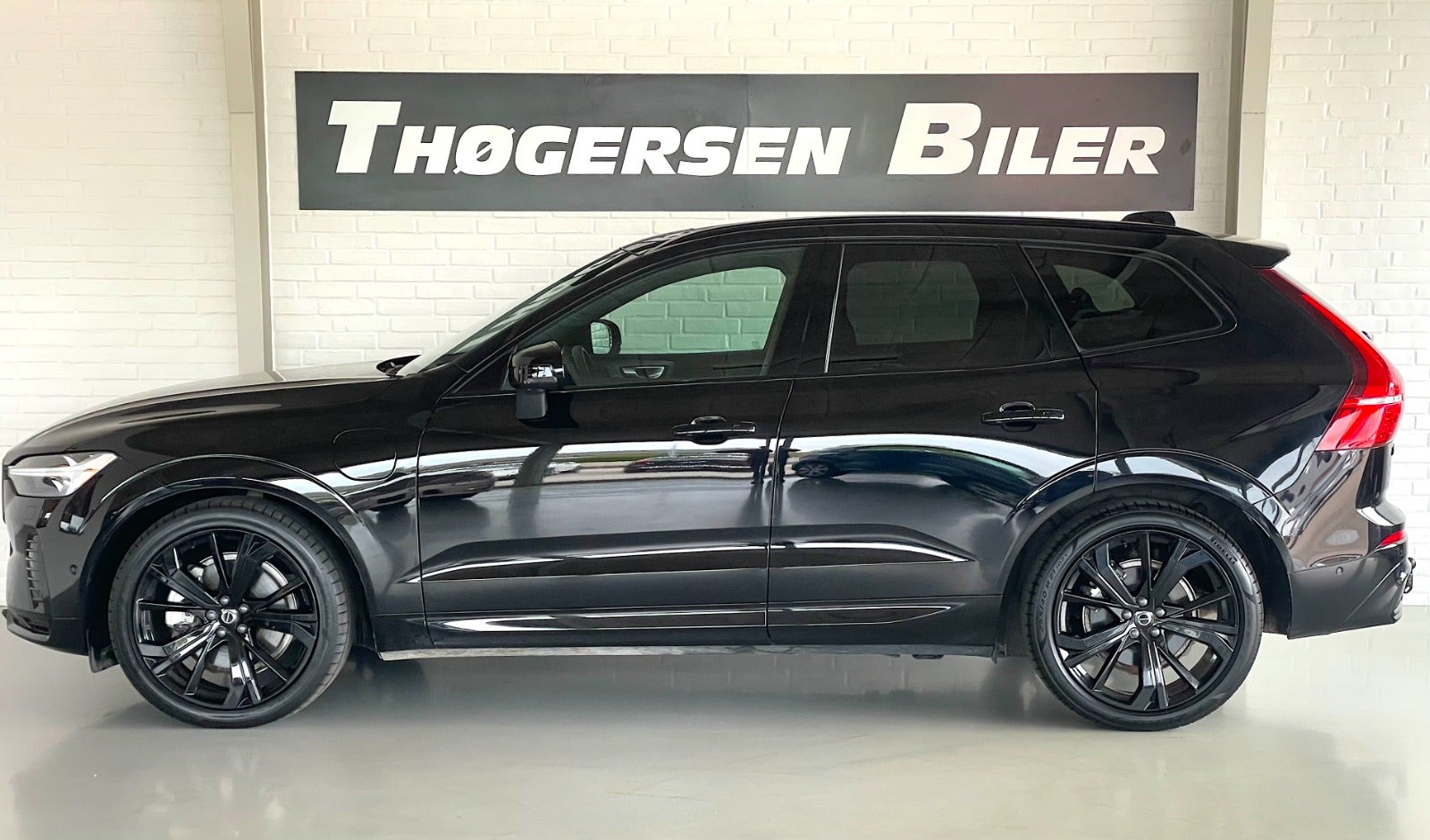Billede af Volvo XC60 2,0 T6 ReCharge Black Edition aut. AWD