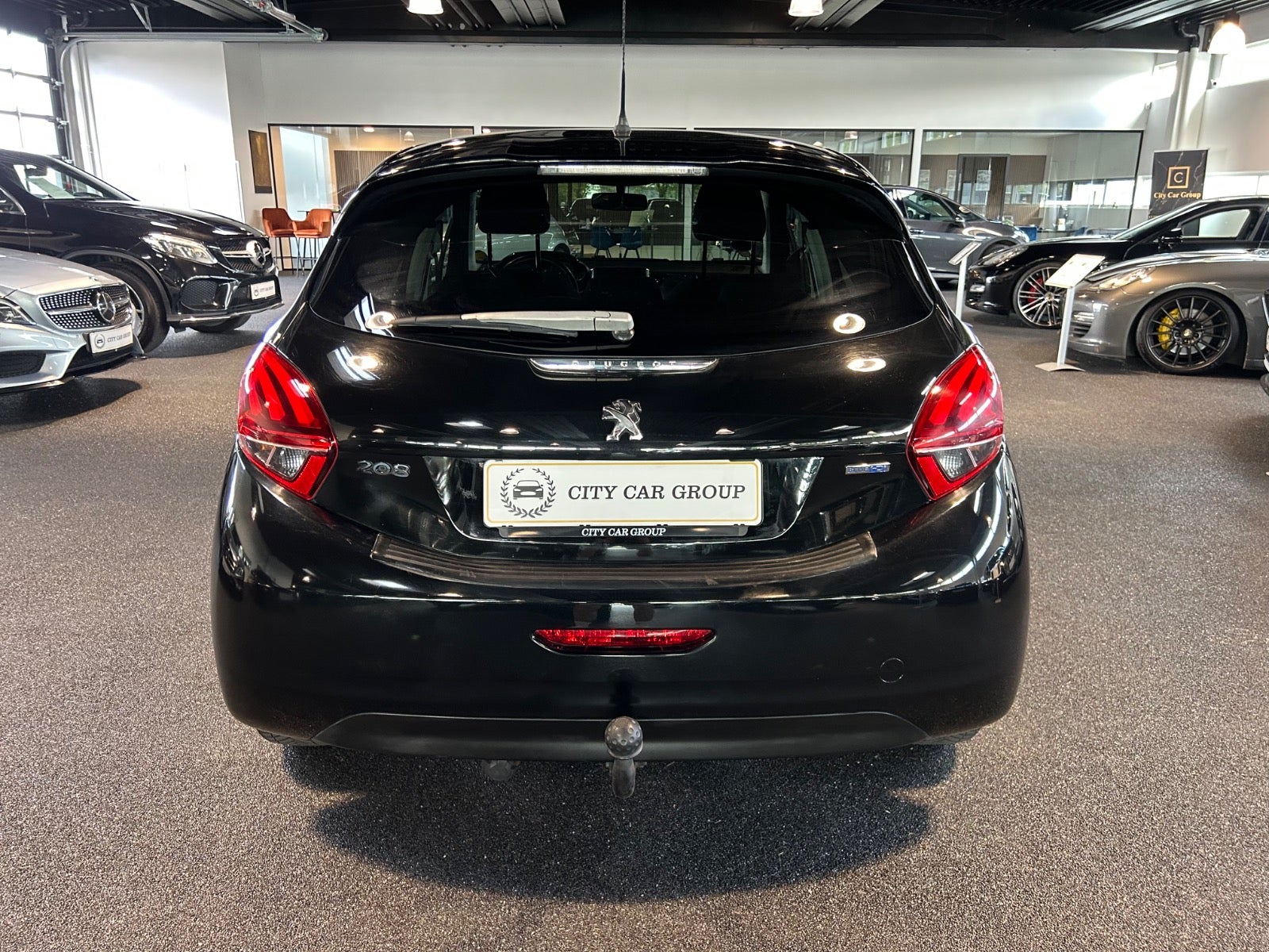 Peugeot 208 - 6