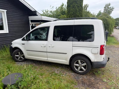 Volkswagen Caddy TDi 102 Comfortline DSG BMT