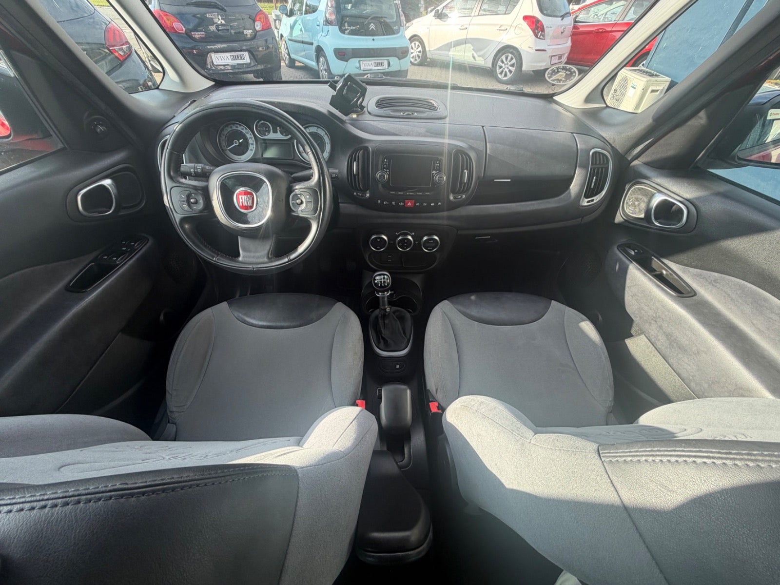 Billede af Fiat 500L Living 1,3 MJT 85 Lounge 7prs