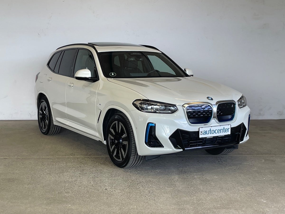 BMW iX3 Charged M-Sport