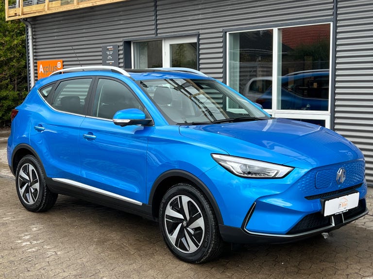 MG ZS Luxury
