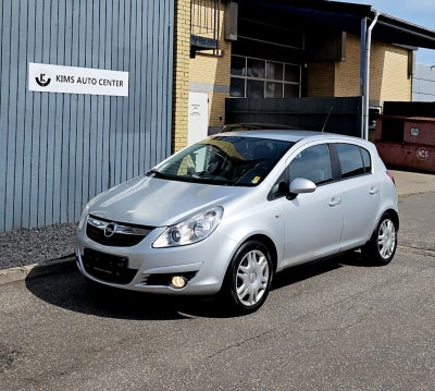 Opel Corsa 1,2 16V Enjoy Benzin modelår 2010 km 182000 Sølvmetal træk nysynet ABS airbag centrallås 
