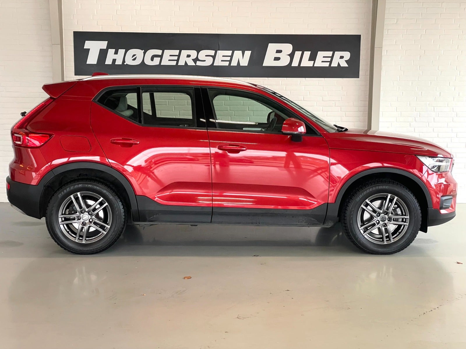 Billede af Volvo XC40 2,0 T5 247 Momentum aut. AWD