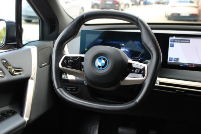 BMW iX xDrive50 Fully Charged Sport