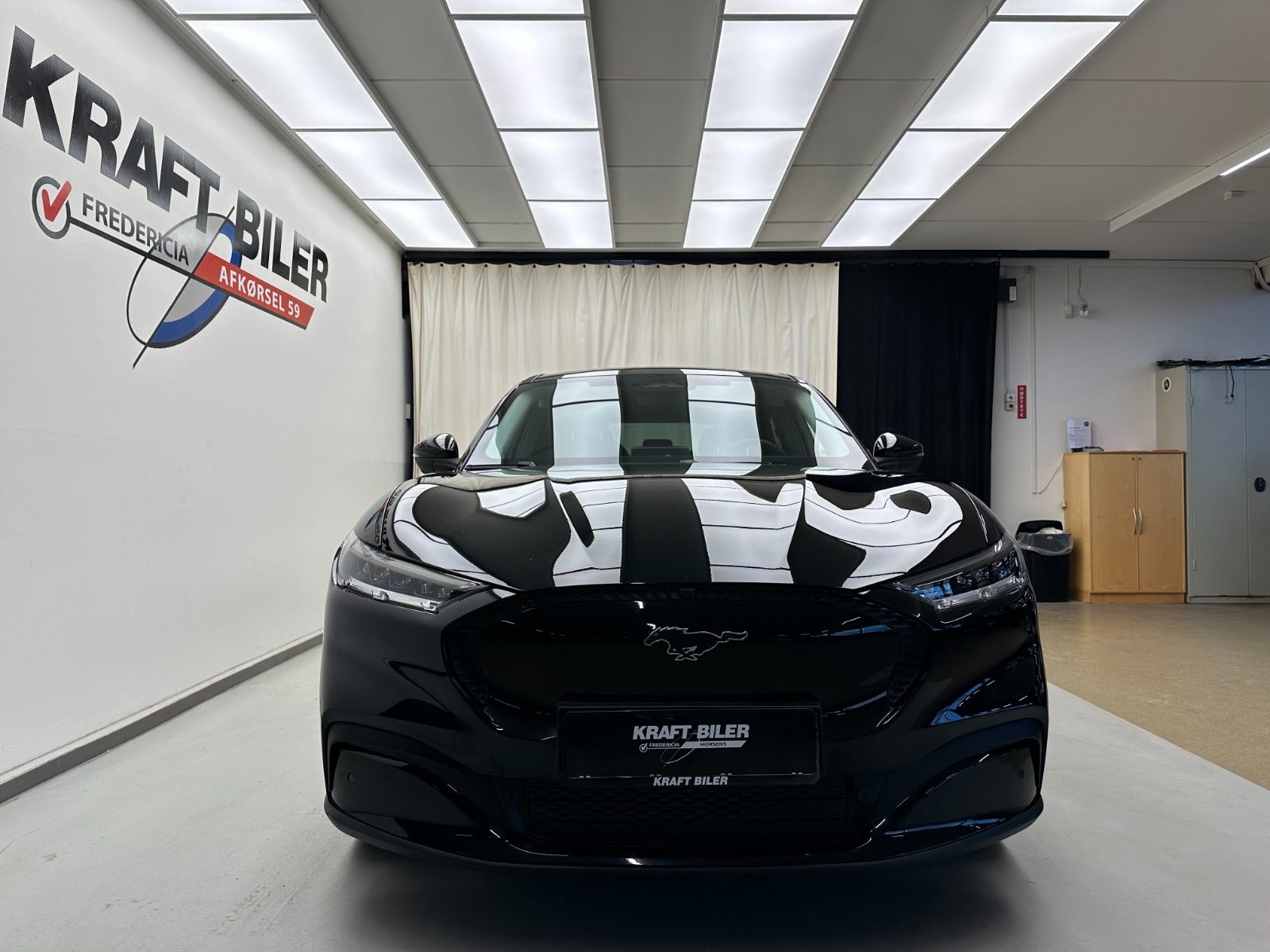 Billede af Ford Mustang Mach-E 70 Premium Standard Range