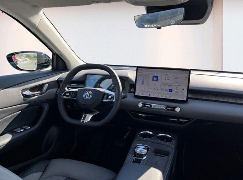 MG MGS5 Luxury