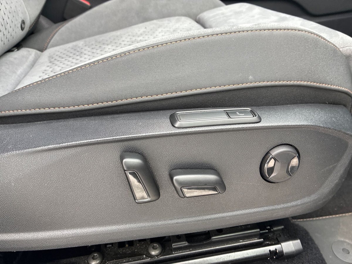 Cupra Born Dinamica Pack High billede 21