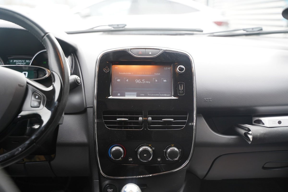 Billede af Renault Clio IV 1,5 dCi 75 Expression Sport Tourer Van