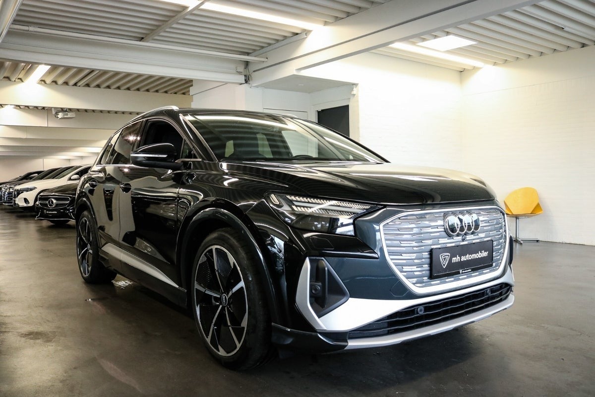 Billede af Audi Q4 e-tron 50 S-line quattro