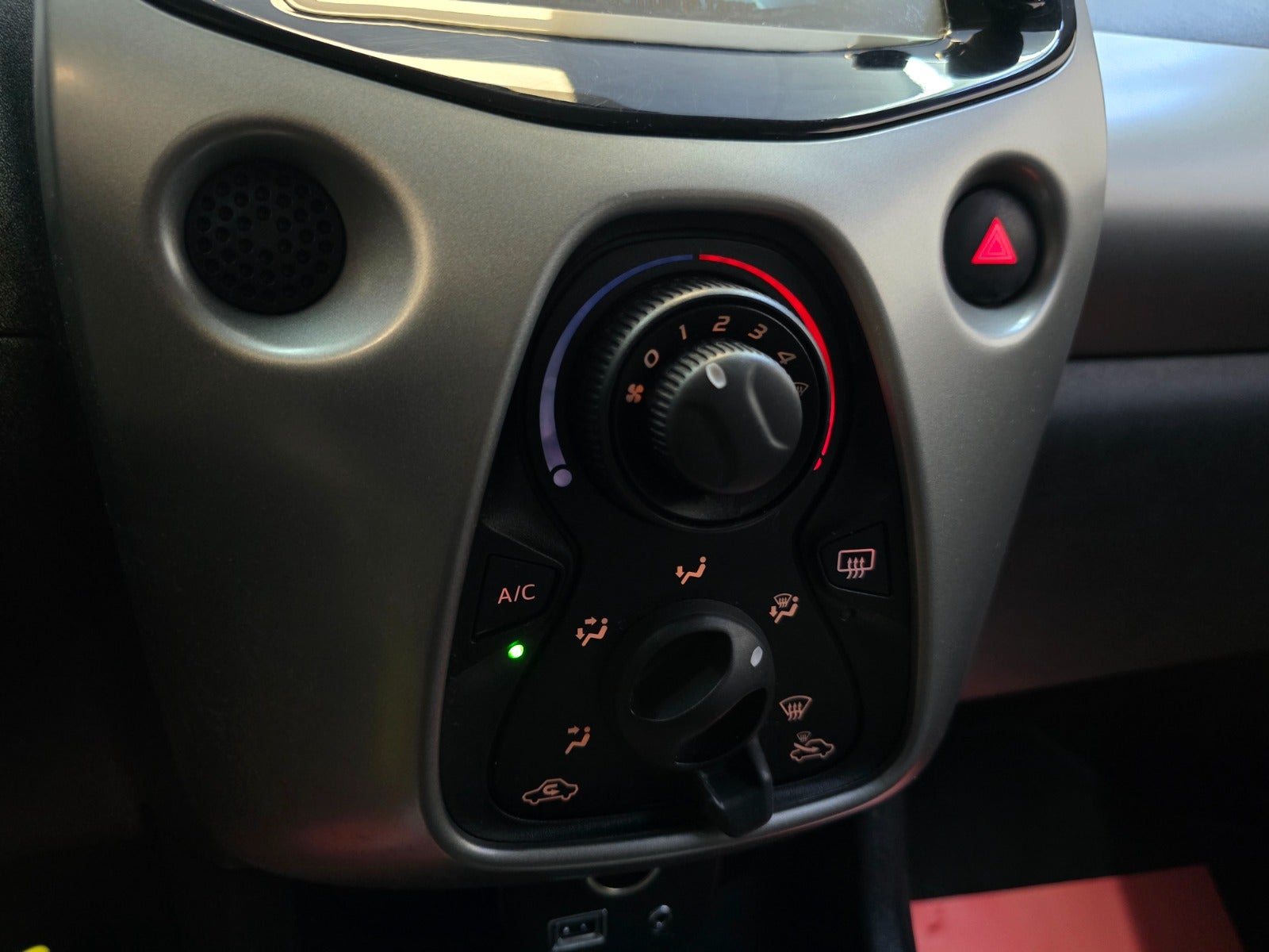 Billede af Toyota Aygo 1,0 VVT-i x-play