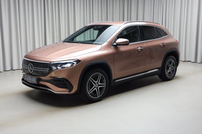 Mercedes EQA300  AMG Line 4Matic 5d