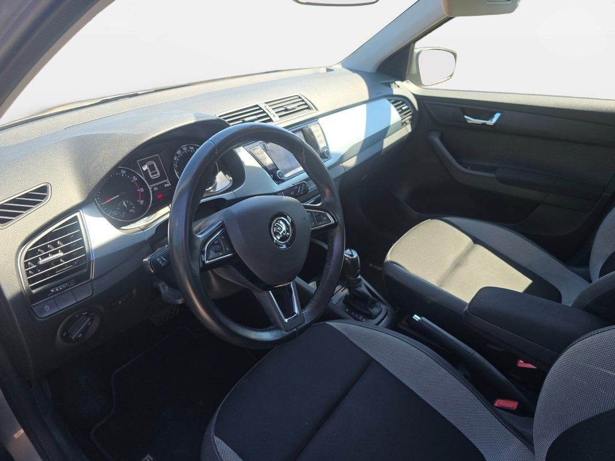 Billede af Skoda Fabia 1,0 TSi 110 Ambition Combi DSG