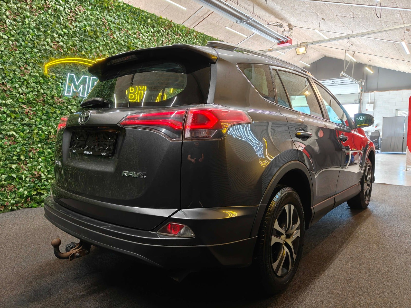 Billede af Toyota RAV4 2,0 D-4D T2+ Van