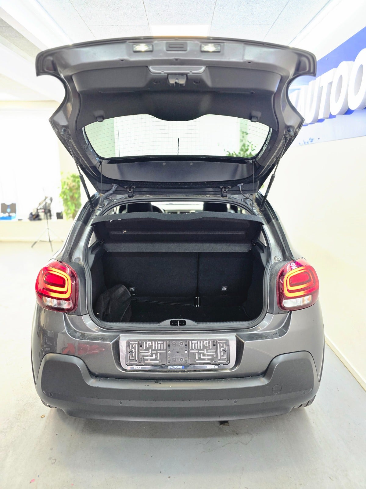 Billede af Citroën C3 1,2 PureTech 83 Shine LTD