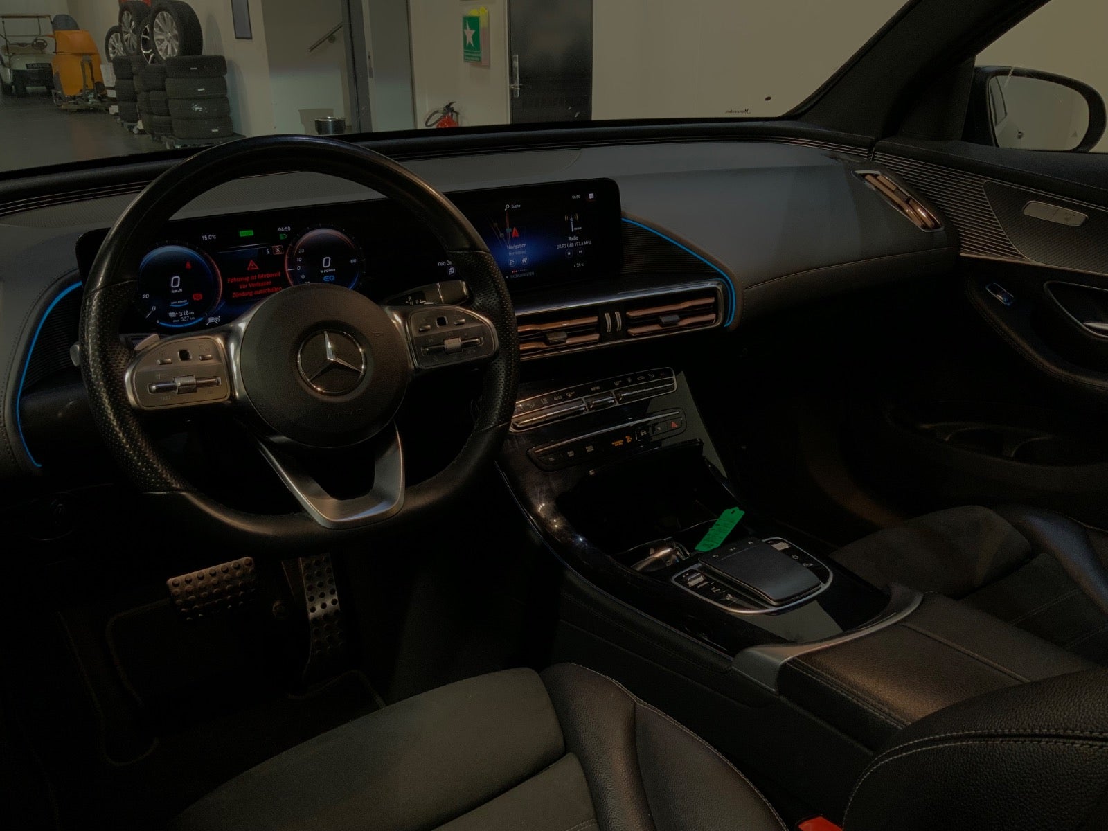 Mercedes-Benz EQC 400