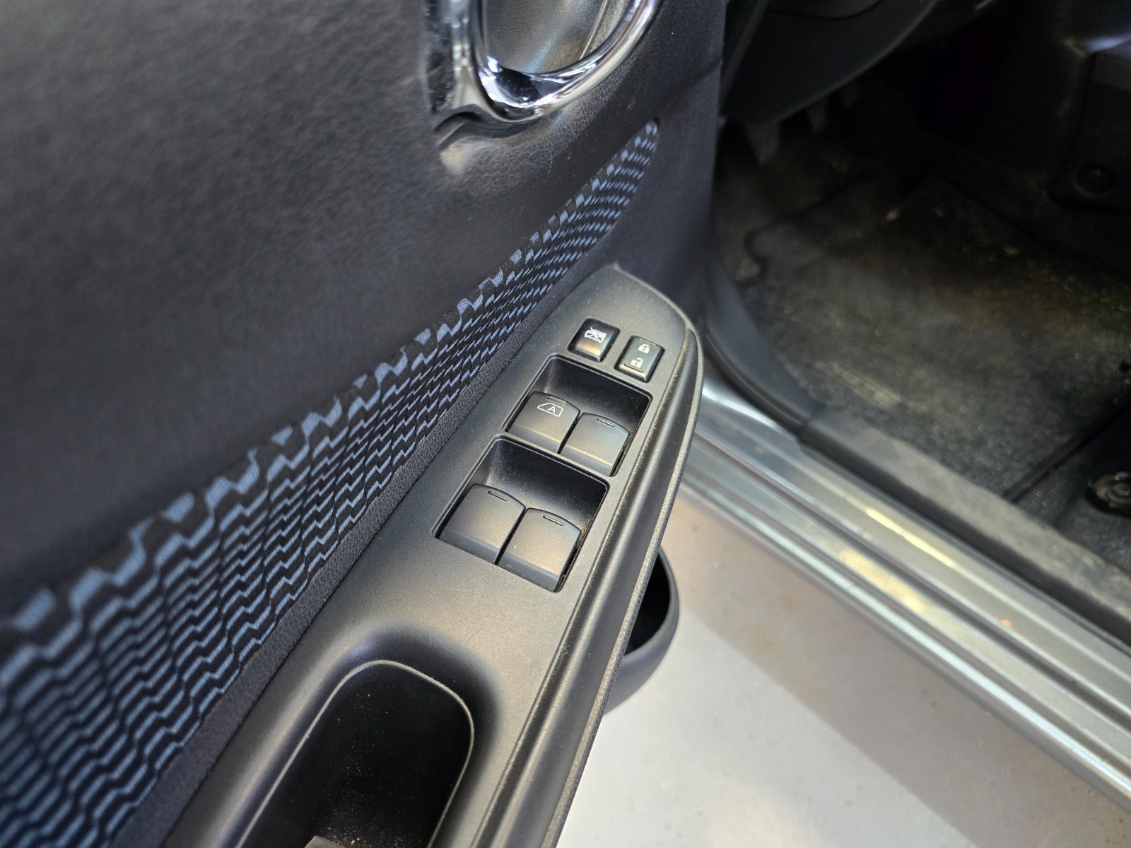 Billede af Nissan Note 1,2 Dig-S 98 Tekna