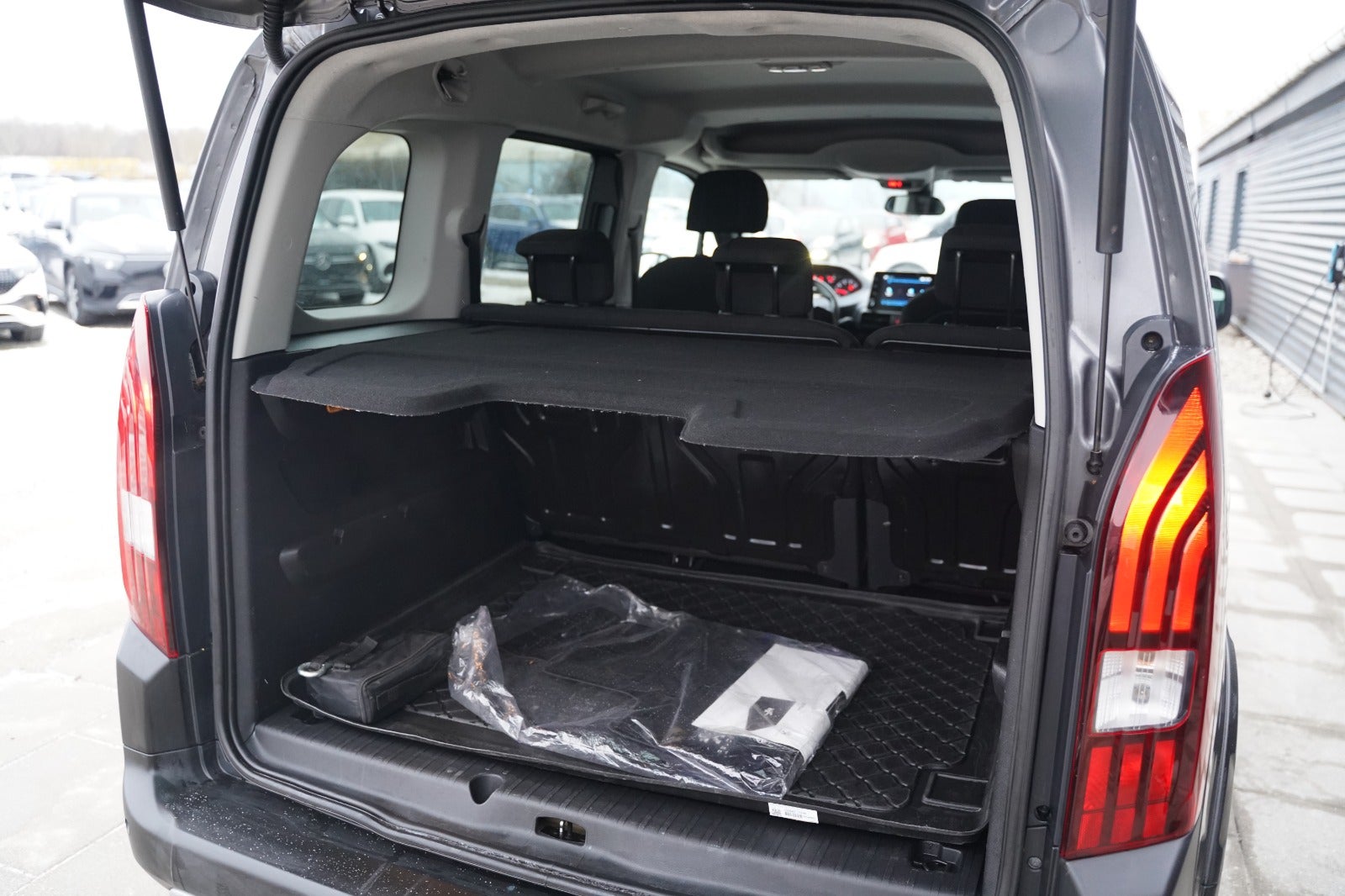 Billede af Peugeot Rifter 1,5 BlueHDi 100 L1 Allure