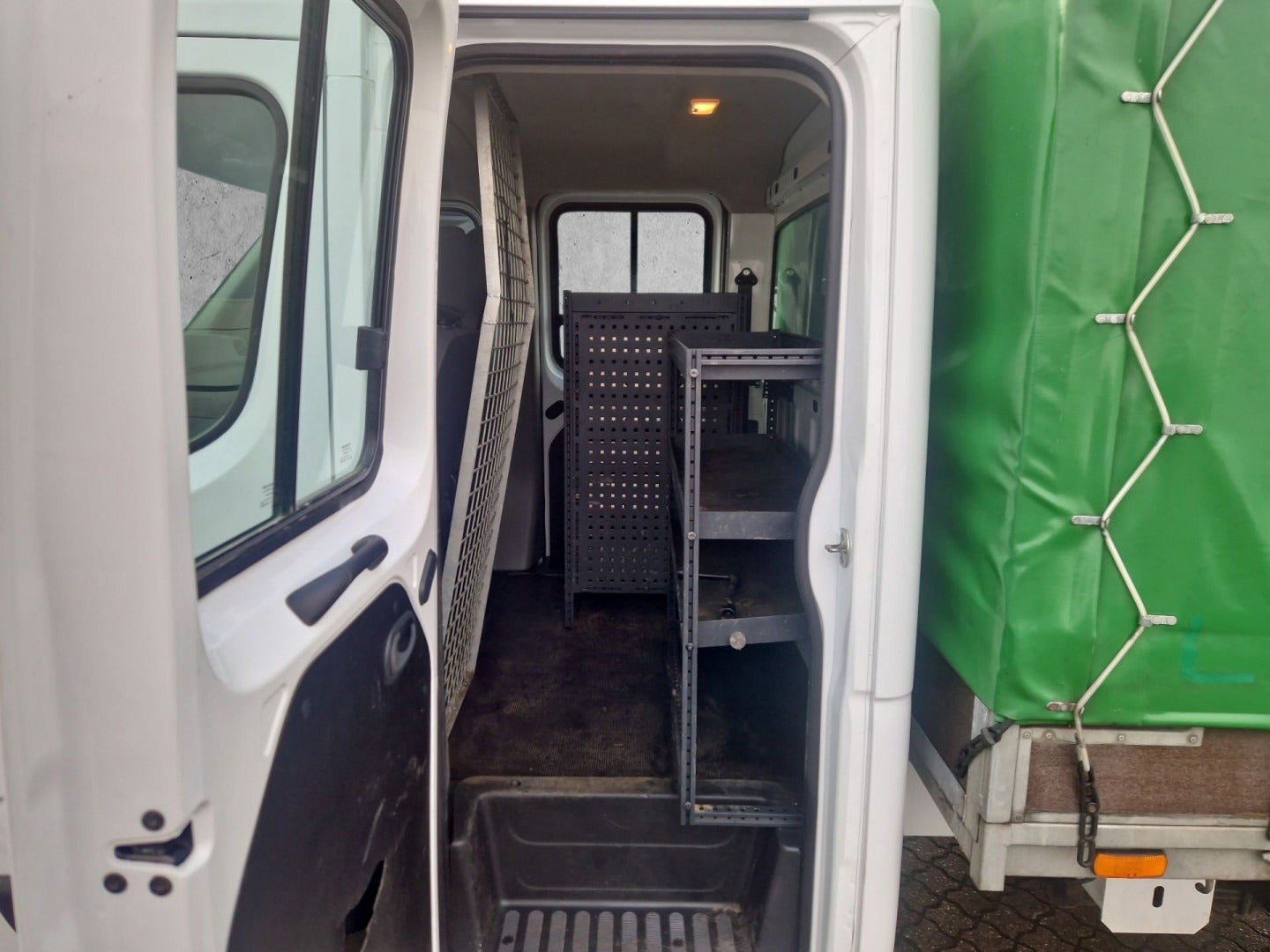 Billede af Renault Master III T35 2,3 dCi 165 Db.Kab m/lad RWD