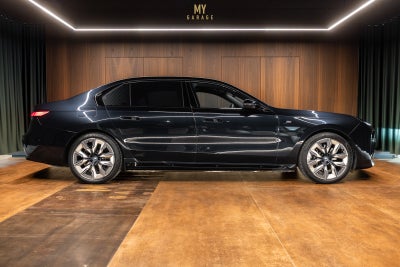 BMW i7  xDrive60 M-Sport 4d
