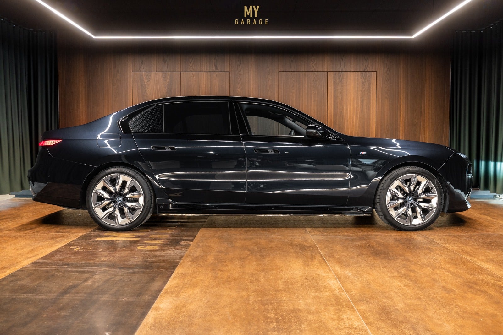 BMW i7 - xDrive60 M-Sport