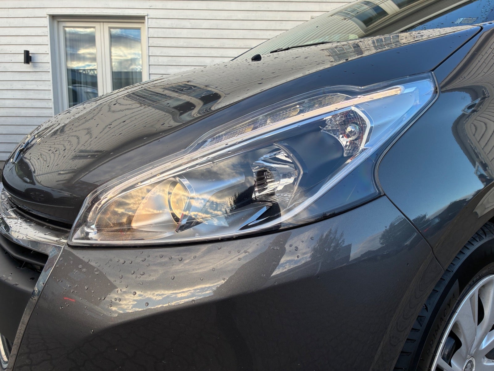 Billede af Peugeot 208 1,2 VTi 82 Strike
