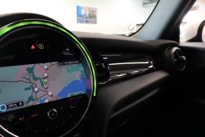 MINI Cooper SE Essential